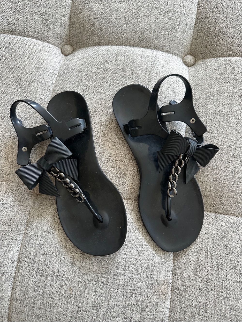 Women's Black Bow T-Strap Jelly Sandals